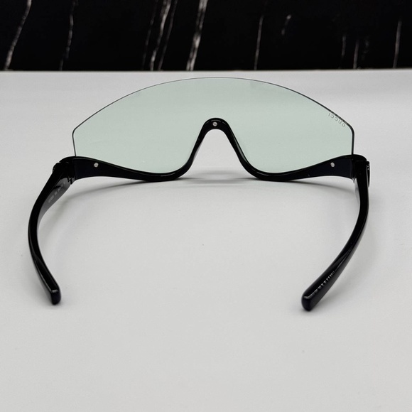 NEW GUCCI SHIELD SUNGLASSES GUCCI GG1650S 005 BLACK GREEN WOMEN EYEWEAR - Picture 7 of 12